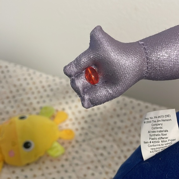 Ms Piggy Stuffed Animal Plush - Picture 3 of 5